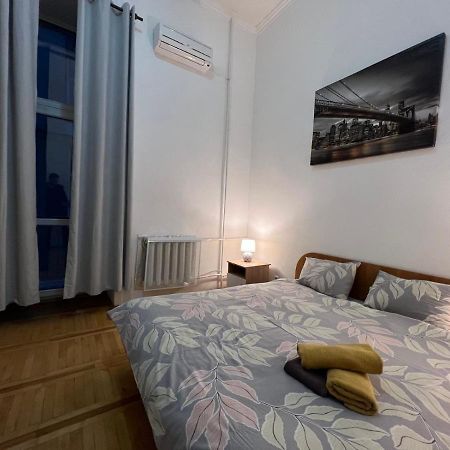 קייב Apartment In The Historic Center מראה חיצוני תמונה